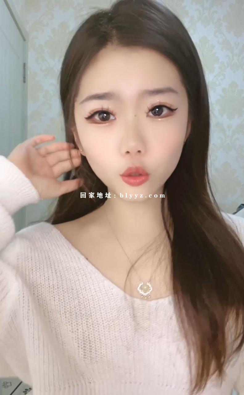 【直播】主播卟药酱紫露脸直播合集 27V-72.3G