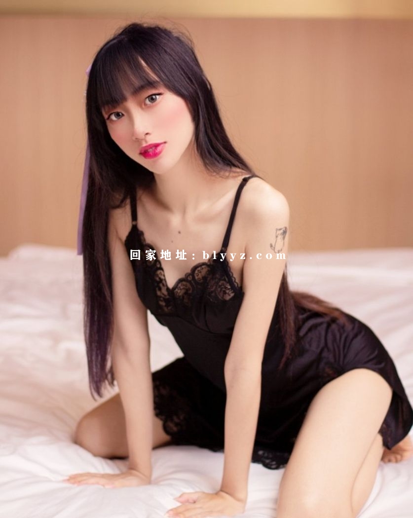 onlyfans眼镜反差婊博主糖果可乐（@hoshimeow）付费订阅福利资源合集 37.91G